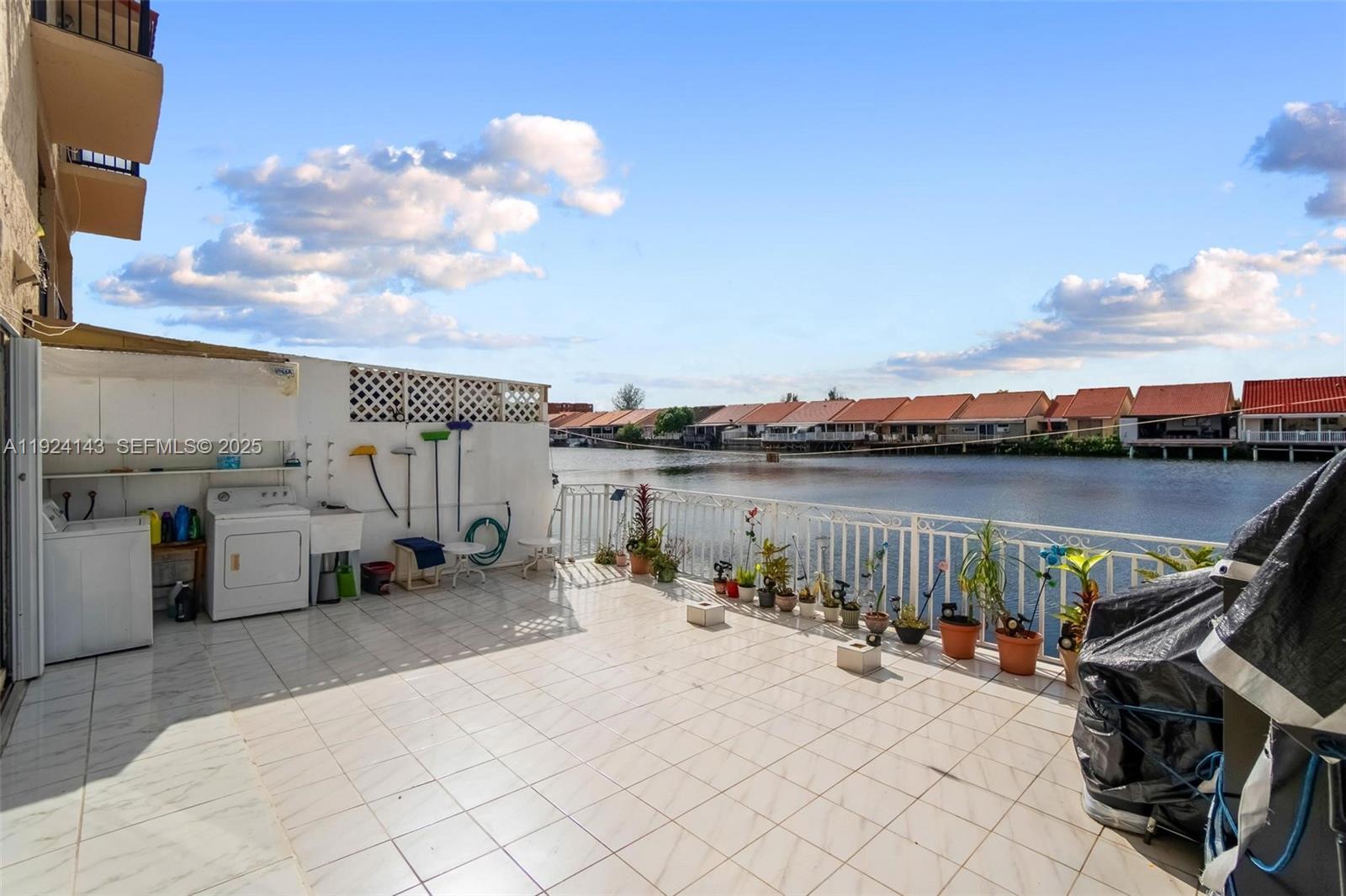 5530 W 26th Ct #102 Hialeah, FL 33016