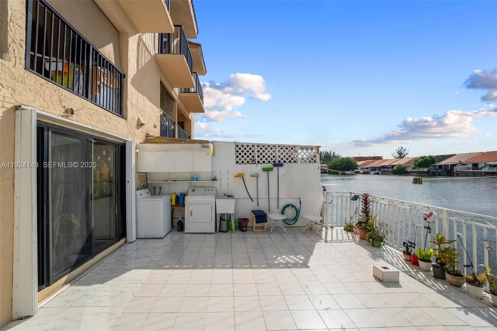 5530 W 26th Ct #102 Hialeah, FL 33016