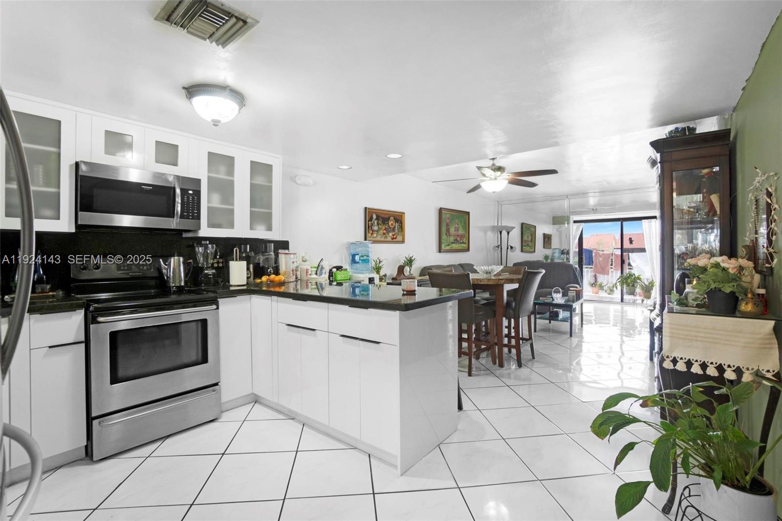 5530 W 26th Ct #102 Hialeah, FL 33016