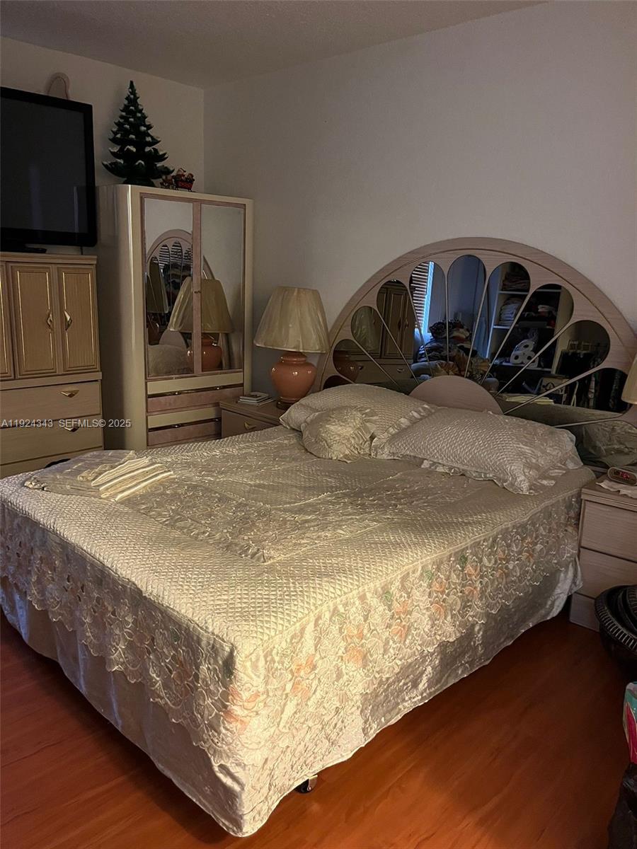 525 W 69th St #207 Hialeah, FL 33014