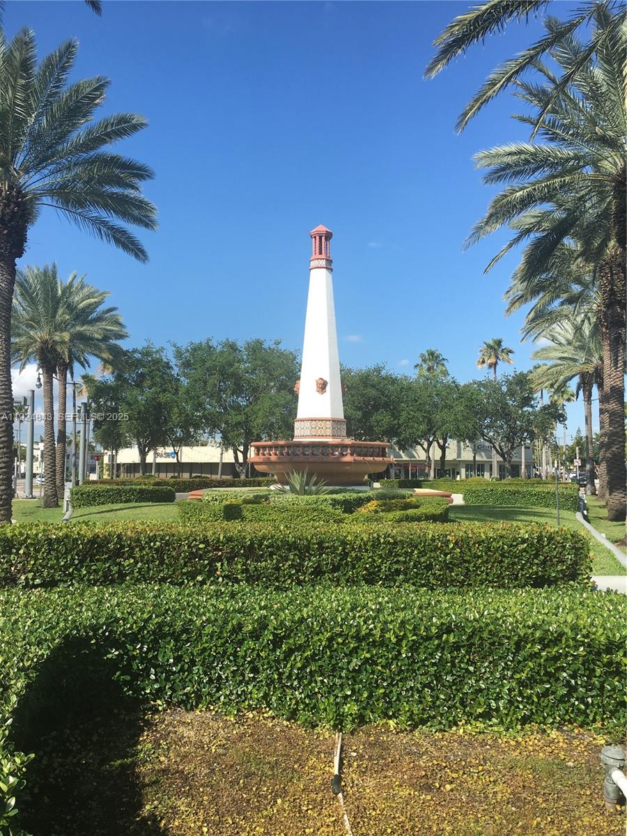 960 Biarritz Dr Miami Beach, FL 33141