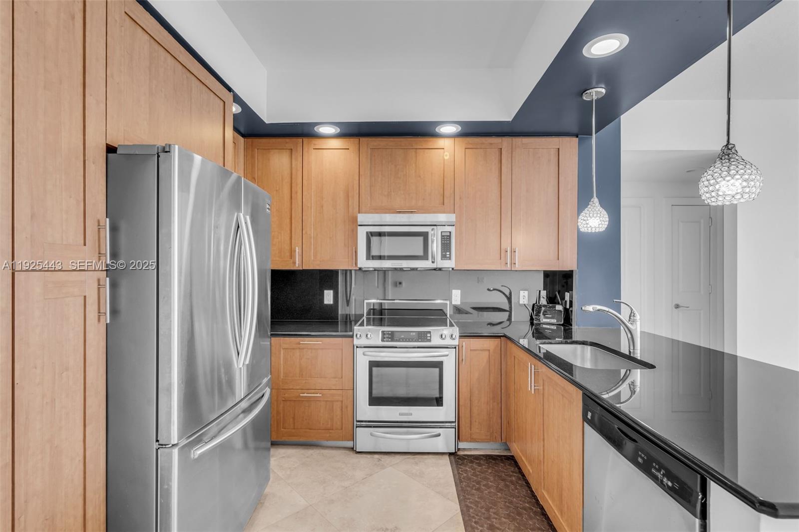 315 NE 3rd Ave #1805 Fort Lauderdale, FL 33301