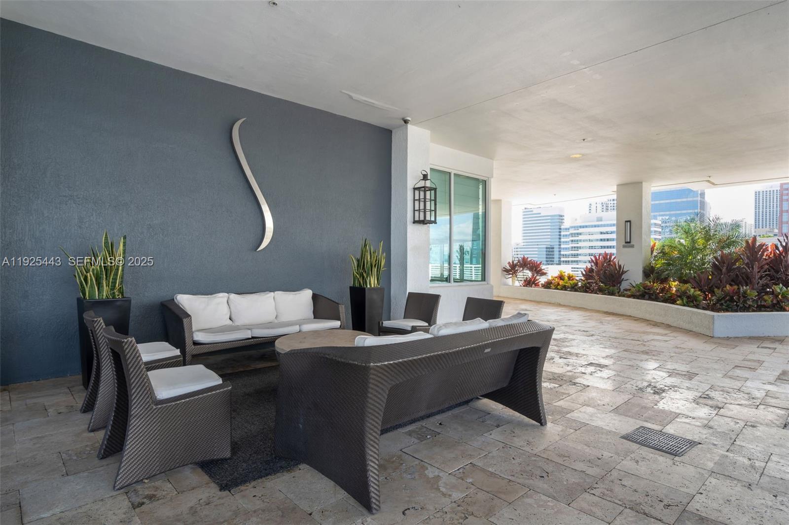 315 NE 3rd Ave #1805 Fort Lauderdale, FL 33301