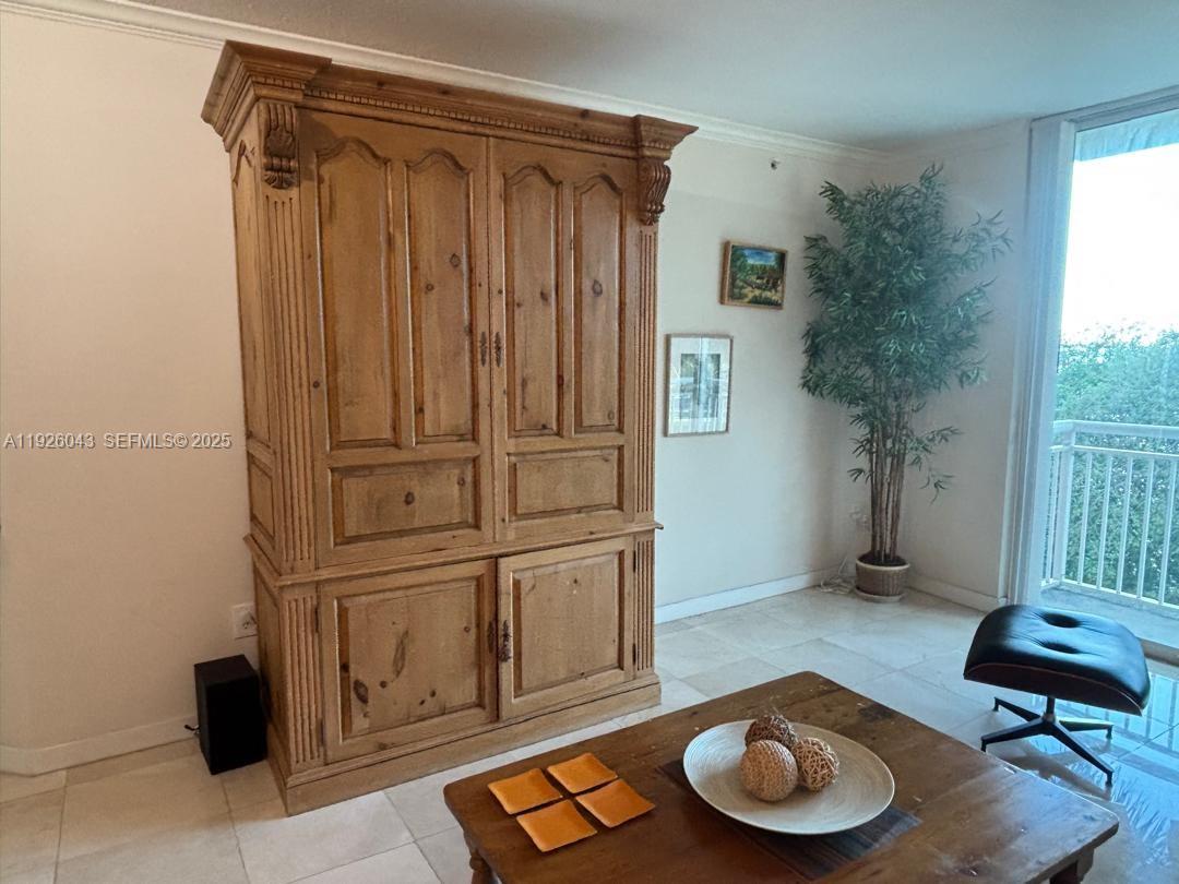 image Cite on the Bay East2