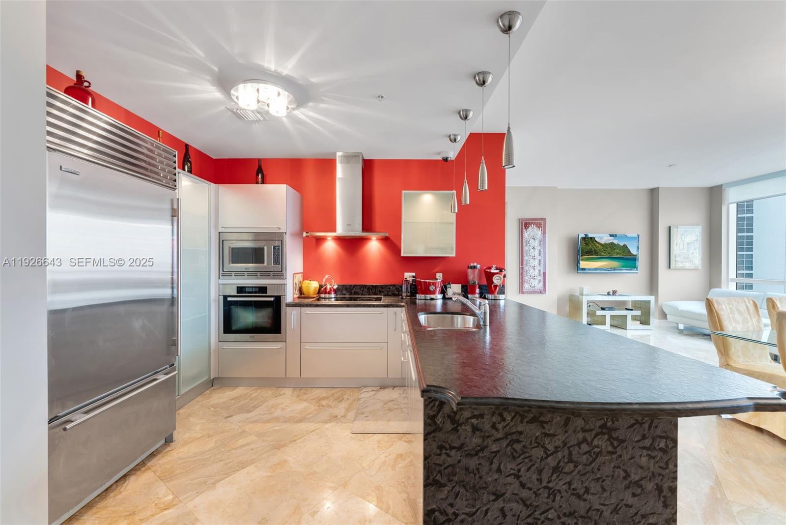 18201 Collins Ave #3907 Sunny Isles Beach, FL 33160