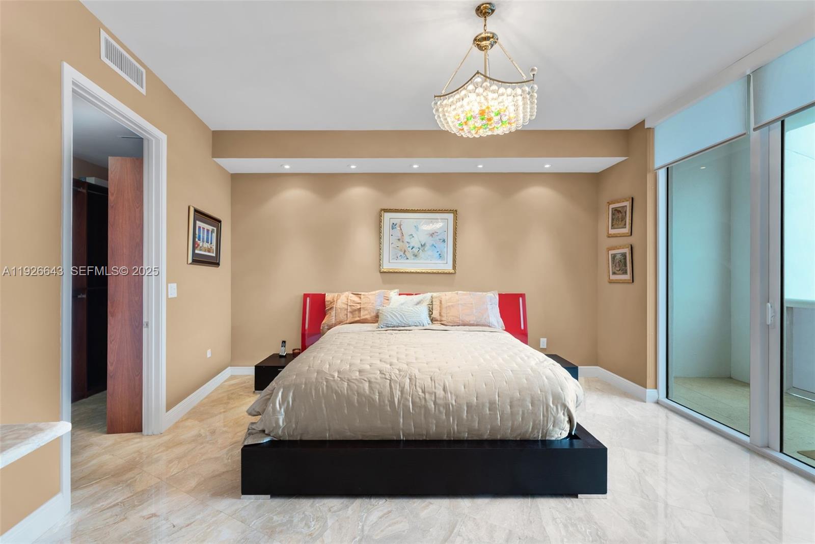 18201 Collins Ave #3907 Sunny Isles Beach, FL 33160