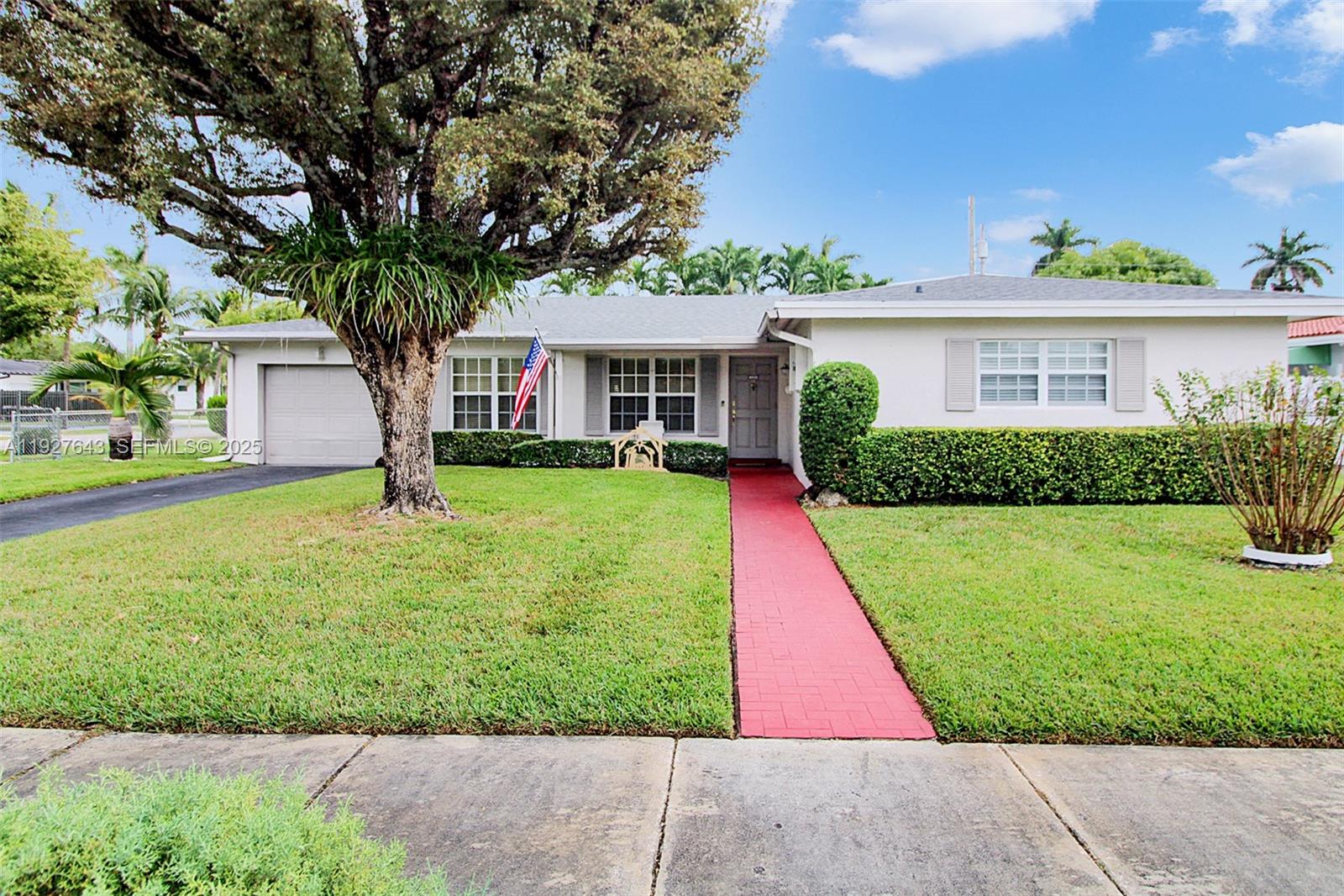 1101 SW 102nd Ct Miami, FL 33174