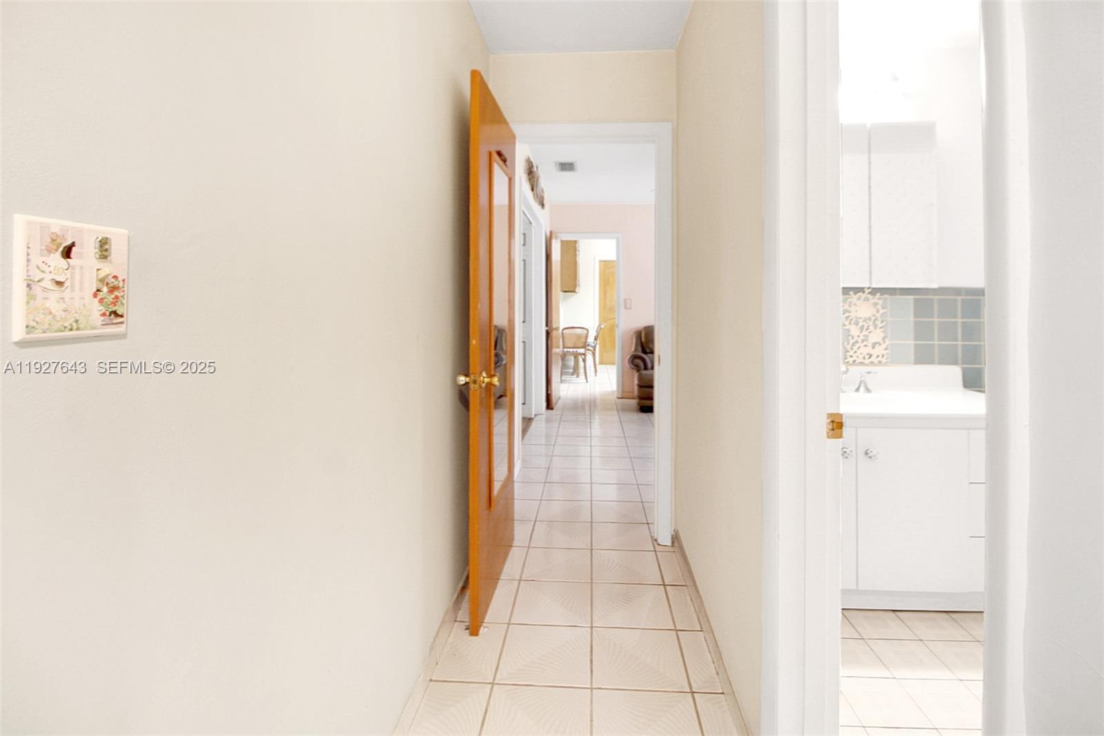 1101 SW 102nd Ct Miami, FL 33174