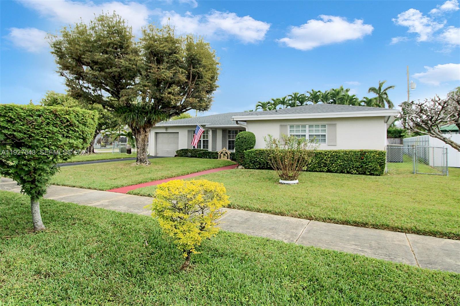 1101 SW 102nd Ct Miami, FL 33174