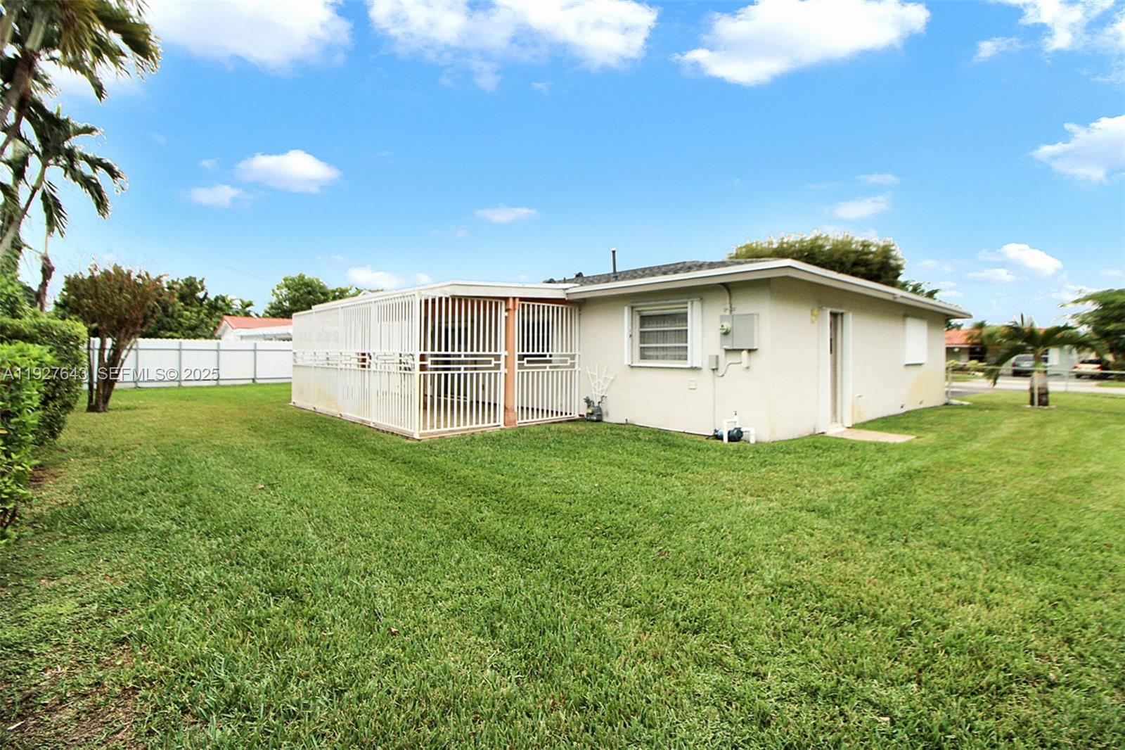 1101 SW 102nd Ct Miami, FL 33174