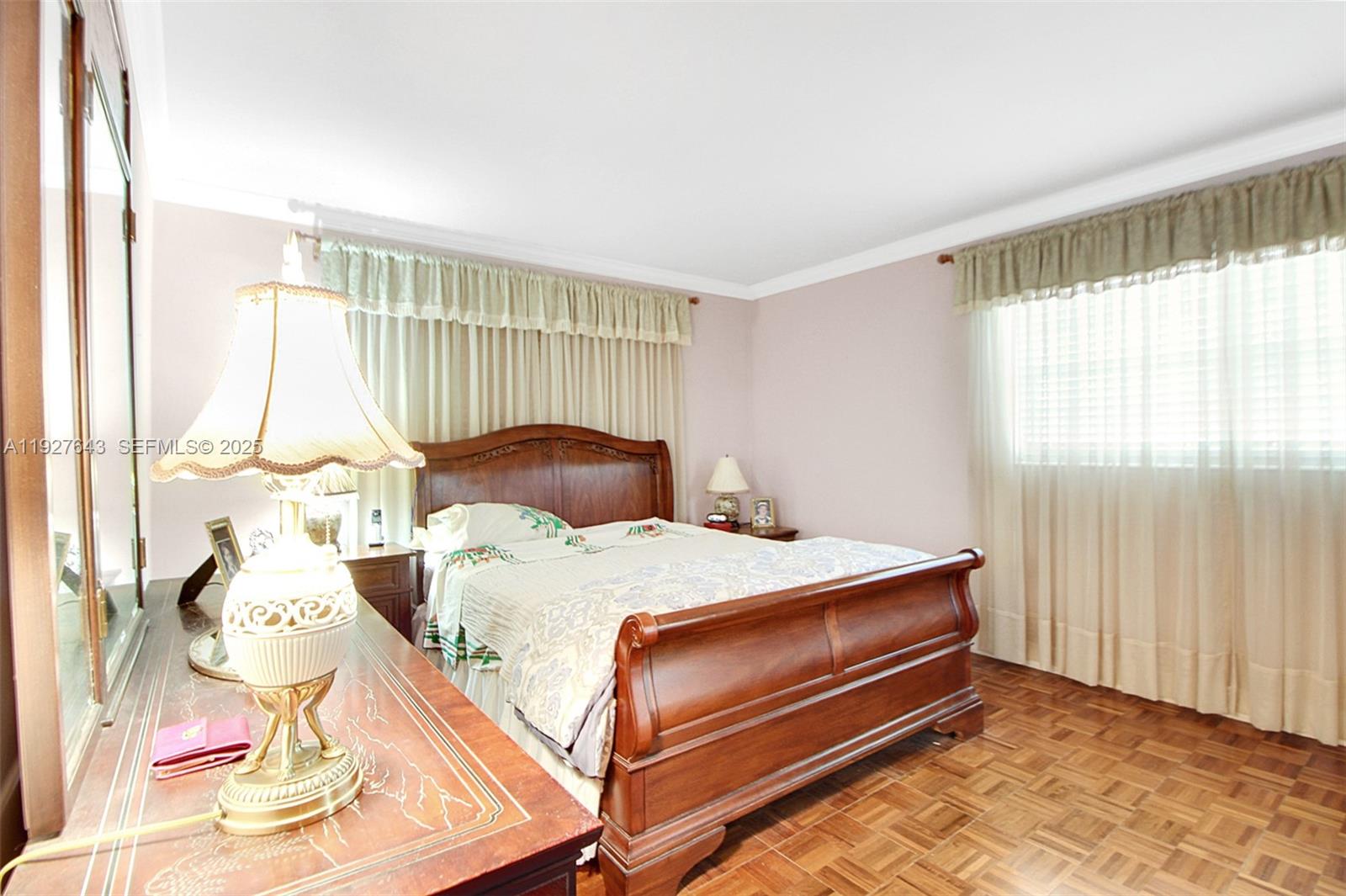 1101 SW 102nd Ct Miami, FL 33174