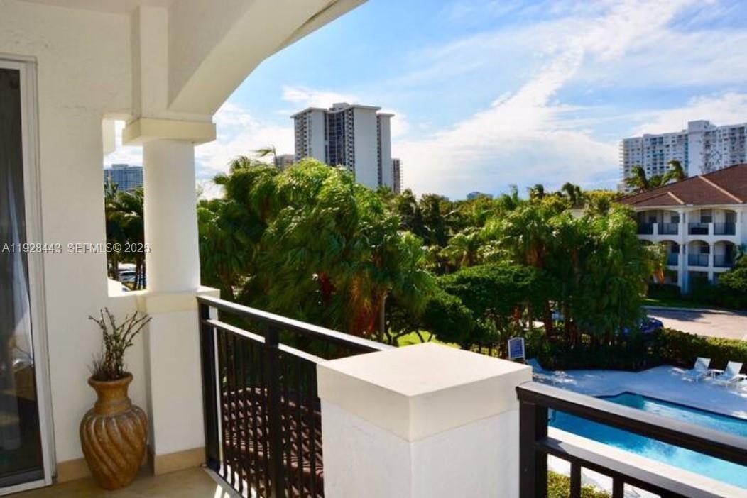 3205 NE 184th St #9302 Aventura, FL 33160