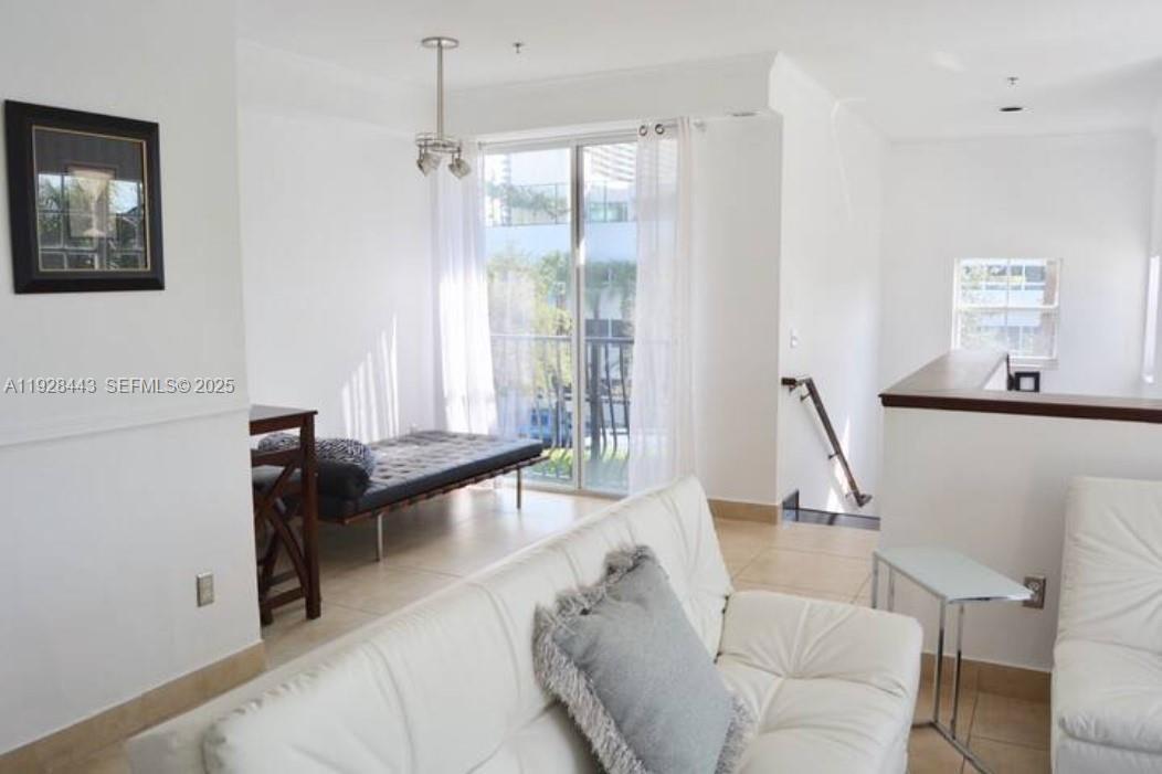 3205 NE 184th St #9302 Aventura, FL 33160