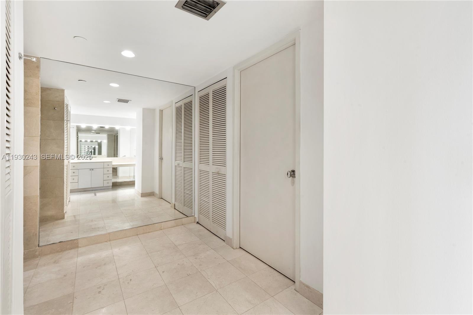 151 Crandon Blvd #841 Key Biscayne, FL 33149