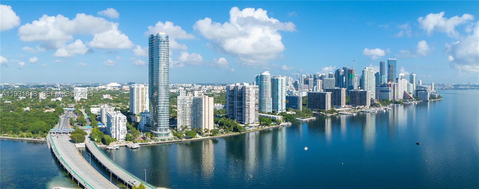 image Una Residences9