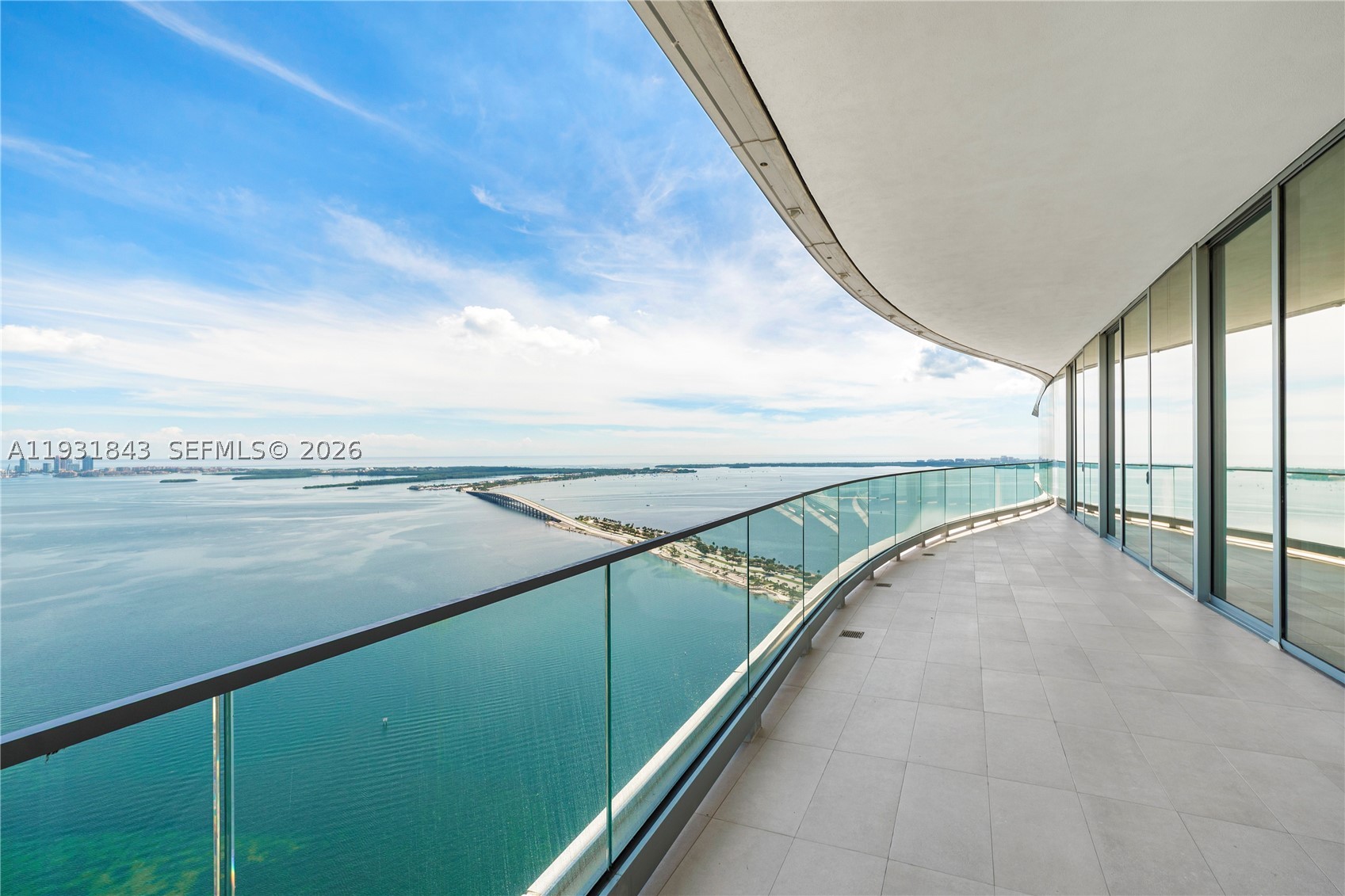 image Una Residences27