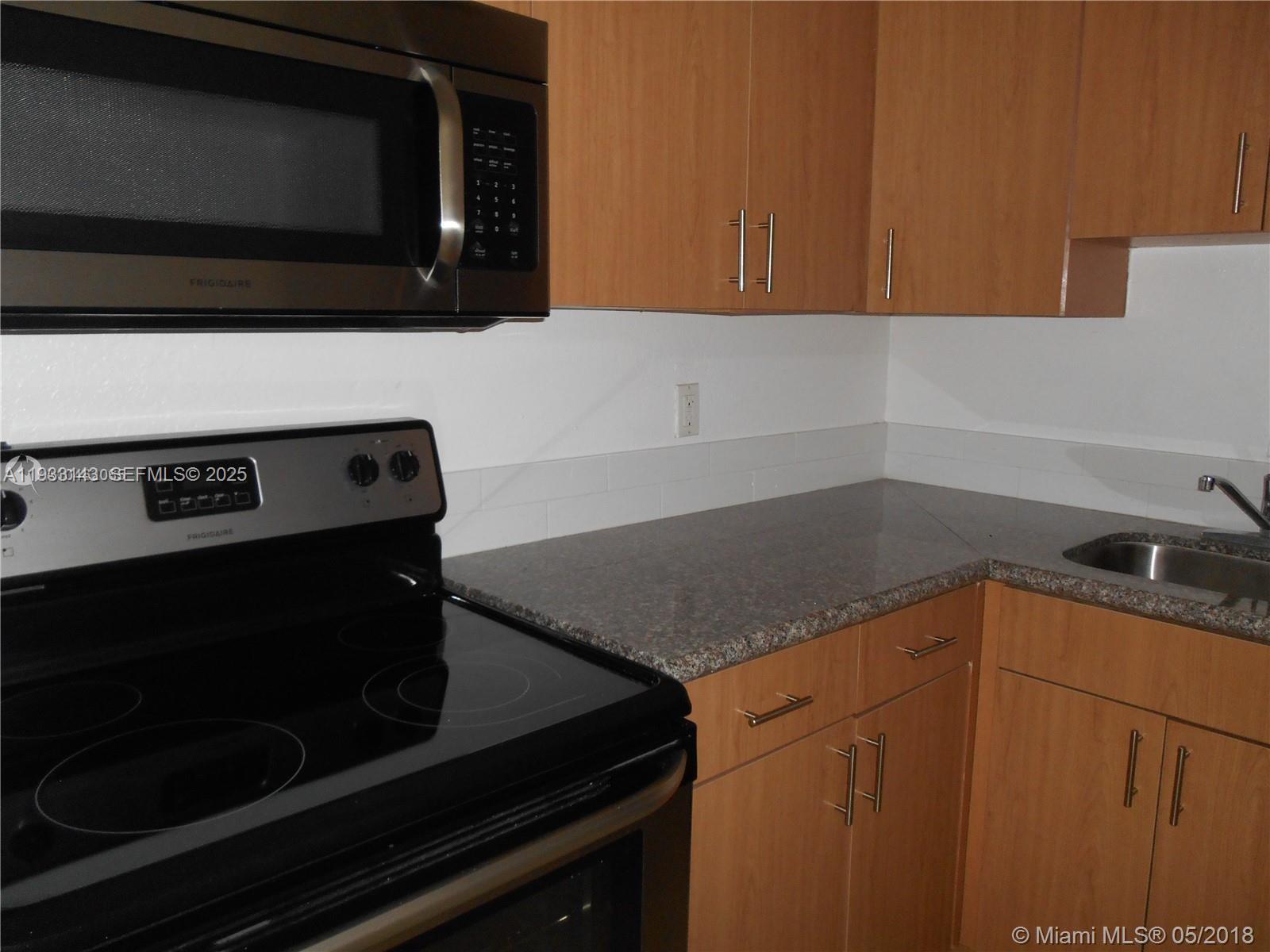 5122 NW 79th Ave #305