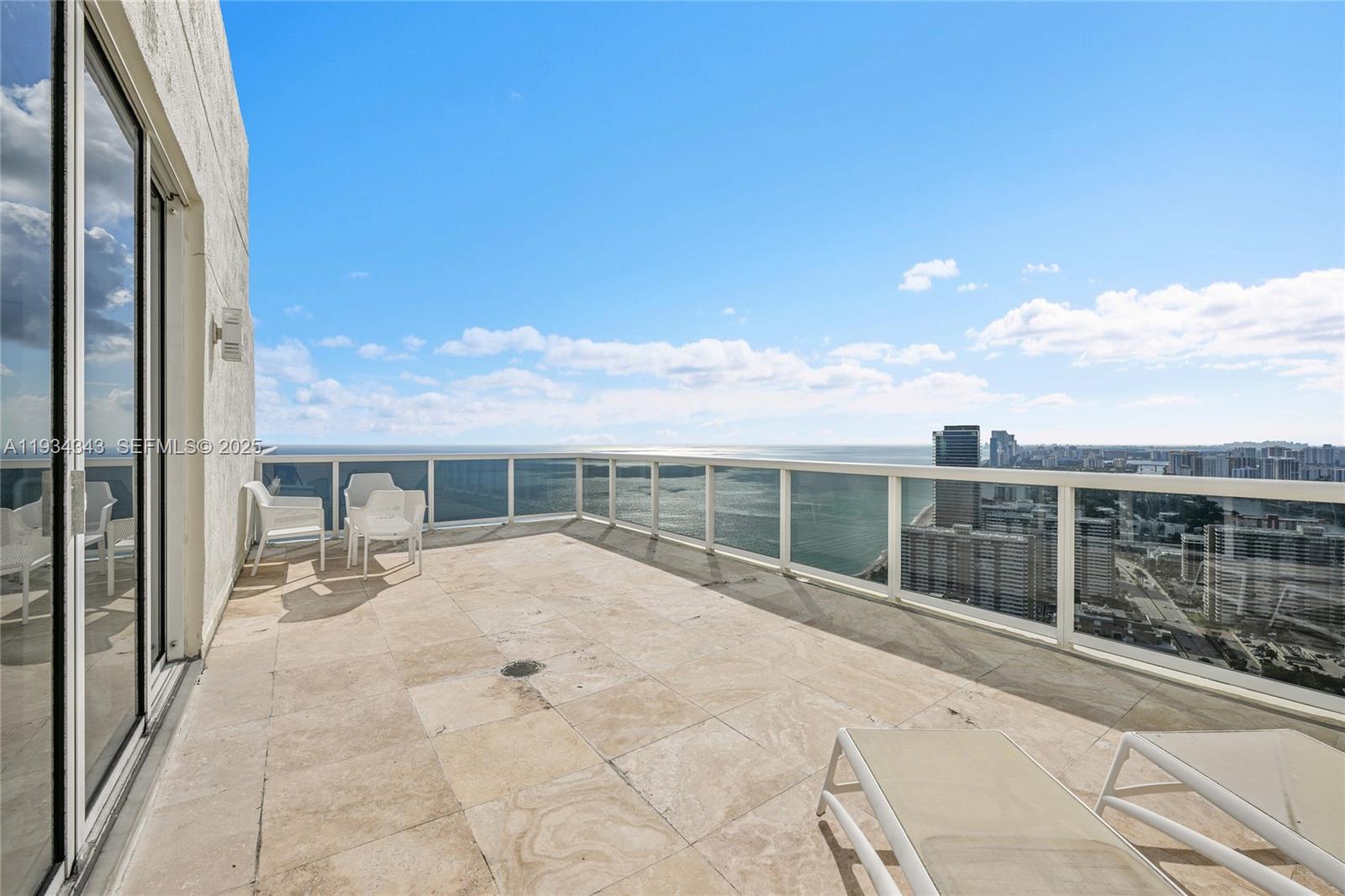 1850 S Ocean Dr #PH4405 Hallandale Beach, FL 33009