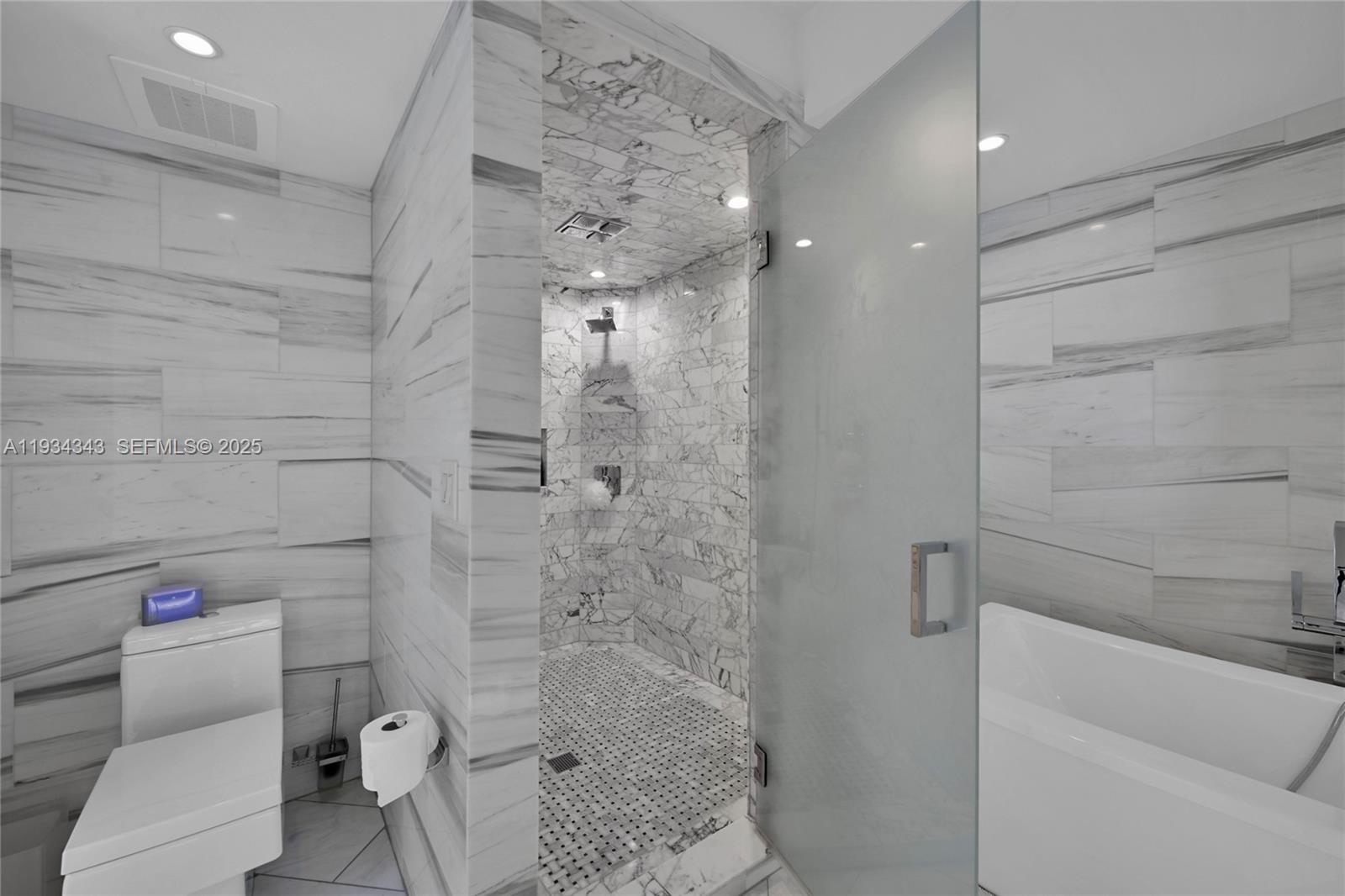 1850 S Ocean Dr #PH4405 Hallandale Beach, FL 33009