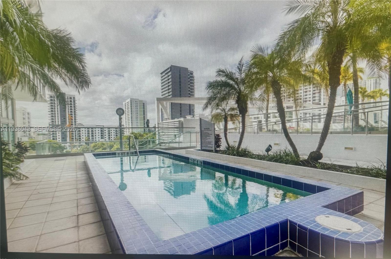 image Axis on Brickell North1