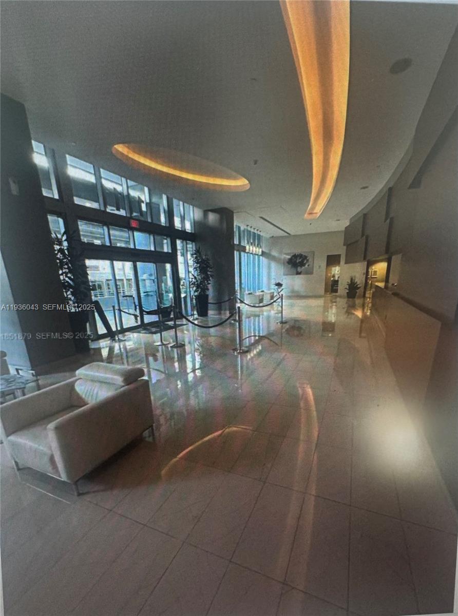 image Axis on Brickell North19