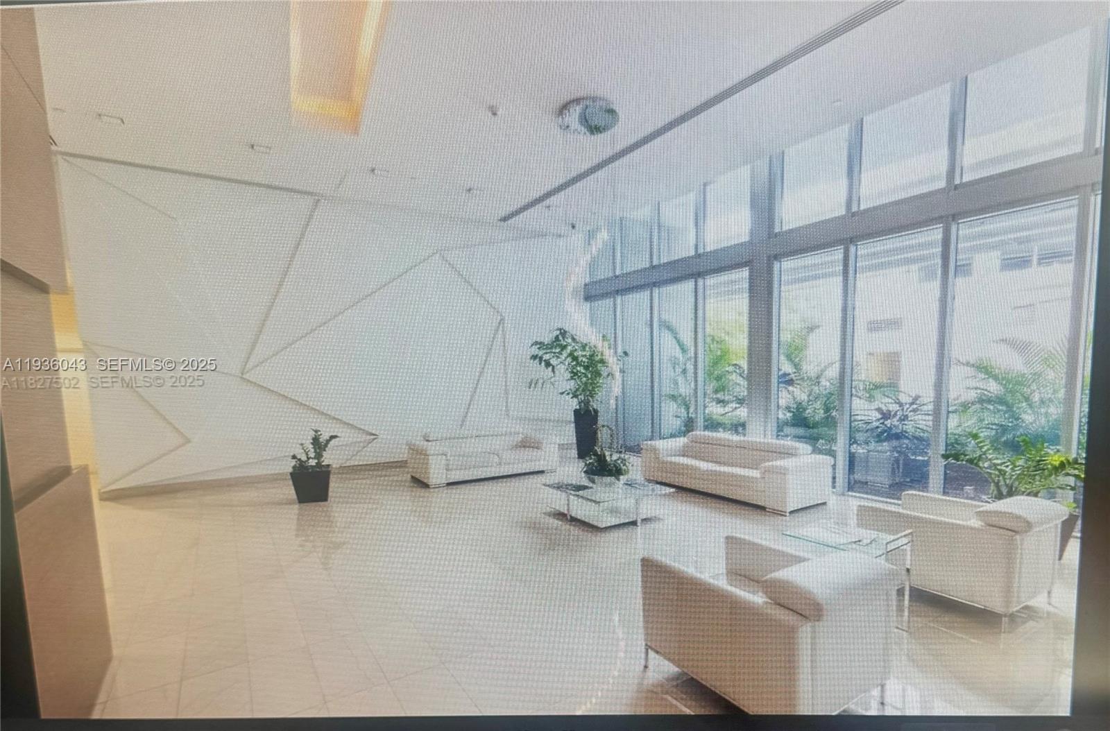 image Axis on Brickell North4