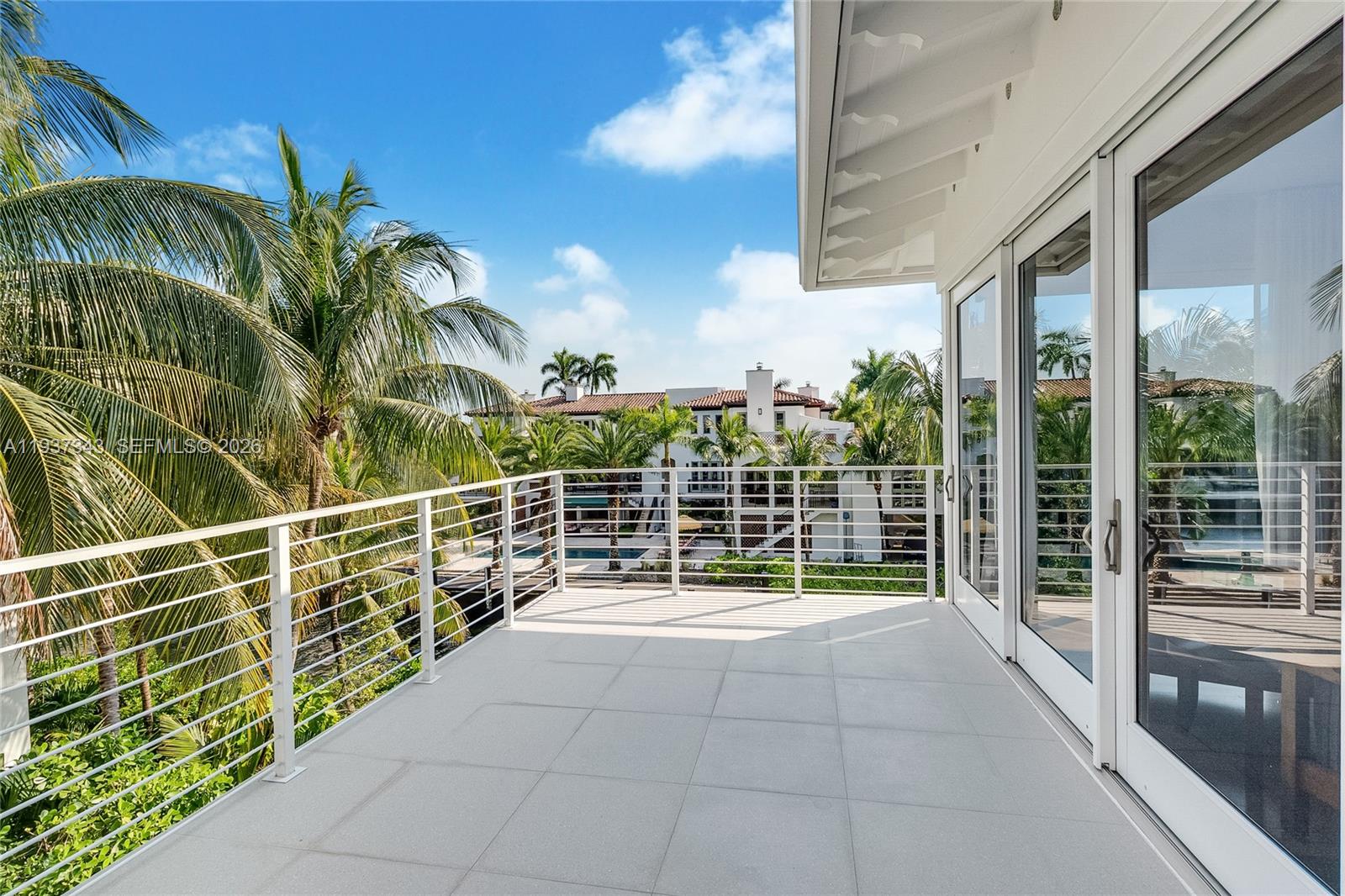 3835 Carole Ct Miami, FL 33133