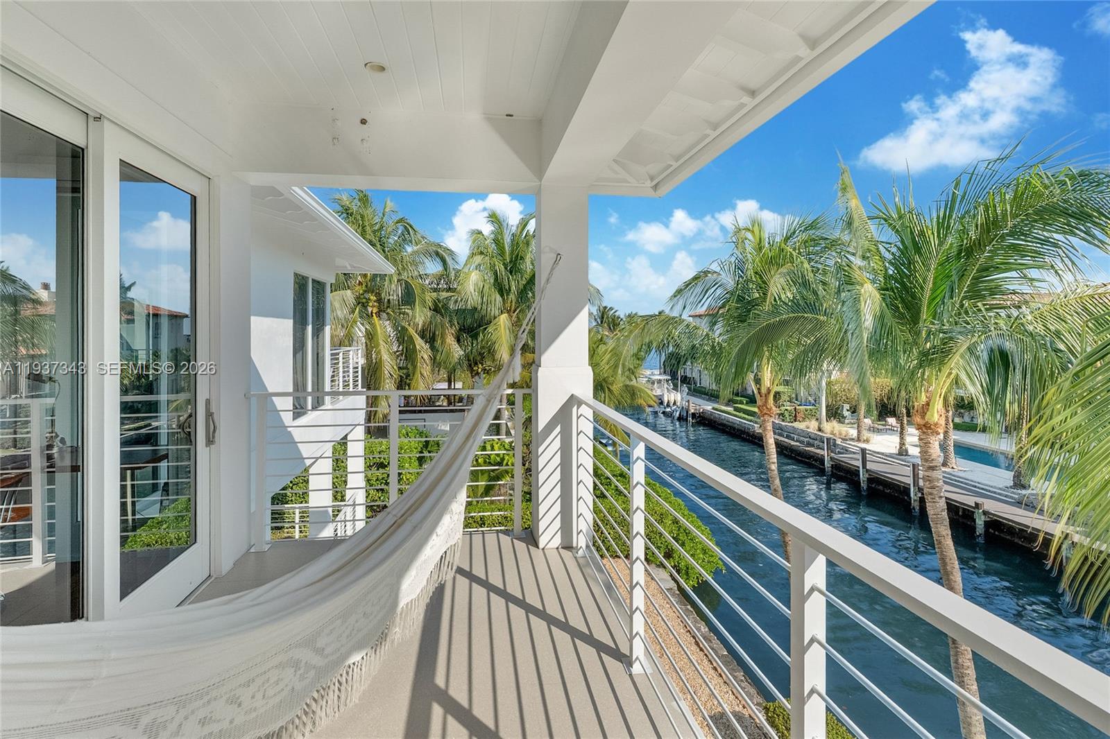 3835 Carole Ct Miami, FL 33133