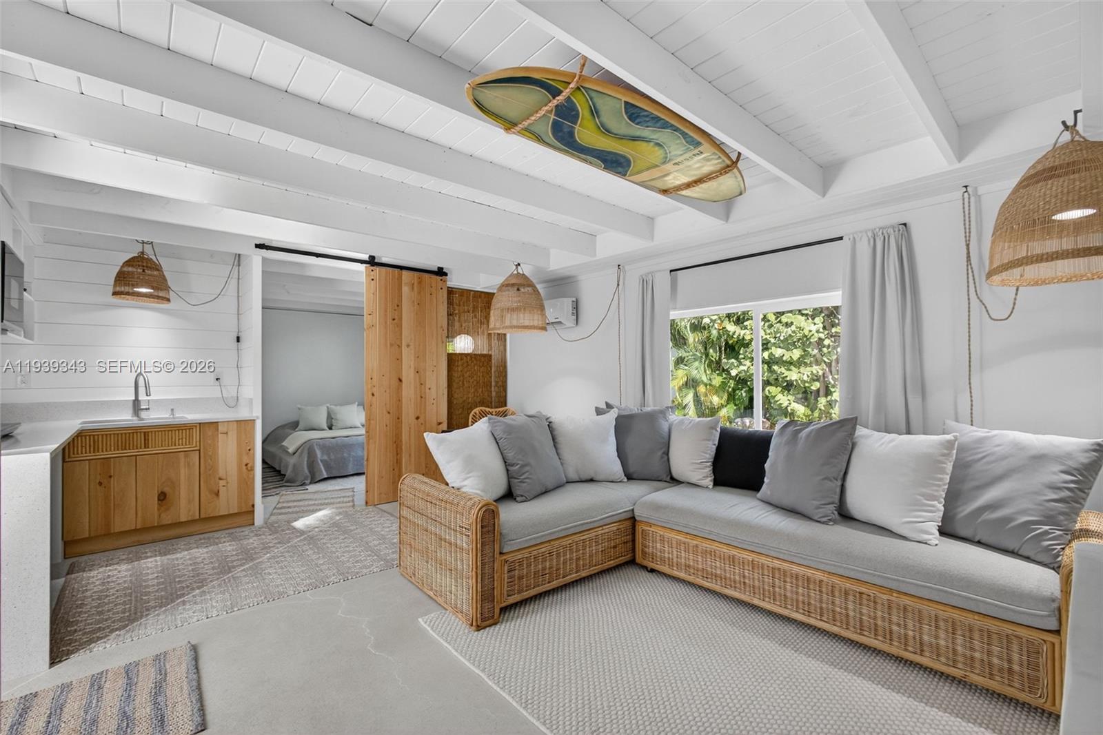 11324 Palm Tree Ln Palm Beach Gardens, FL 33410