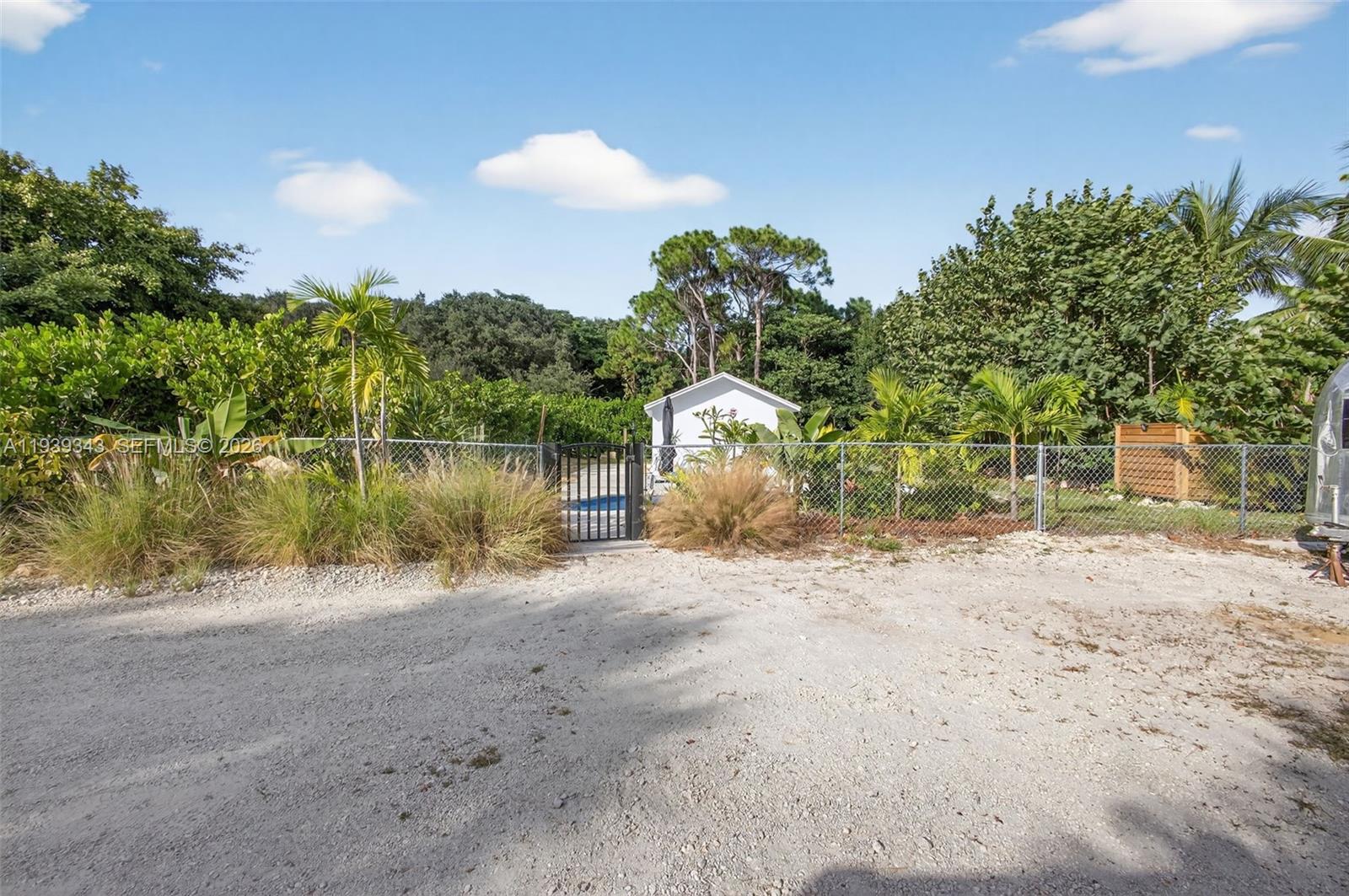 11324 Palm Tree Ln Palm Beach Gardens, FL 33410