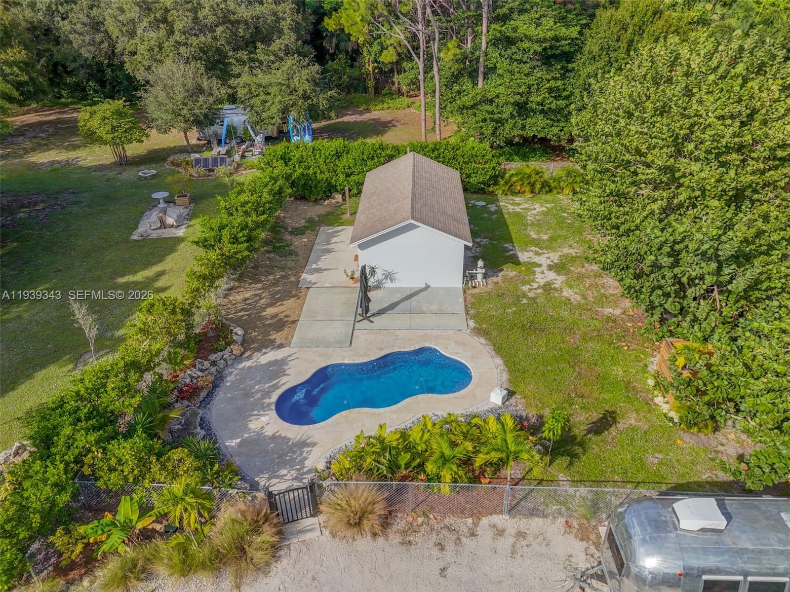 11324 Palm Tree Ln Palm Beach Gardens, FL 33410