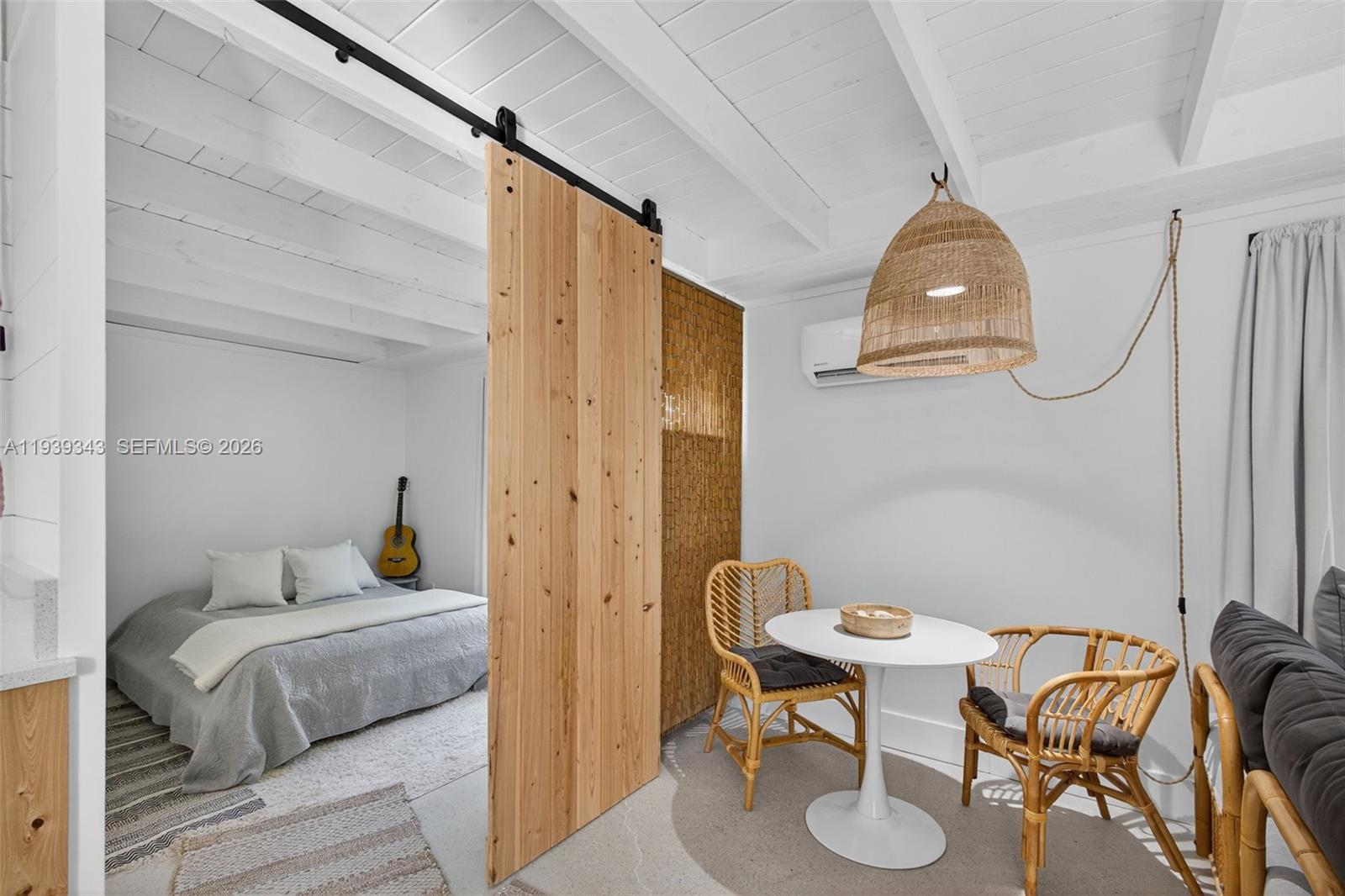 11324 Palm Tree Ln Palm Beach Gardens, FL 33410