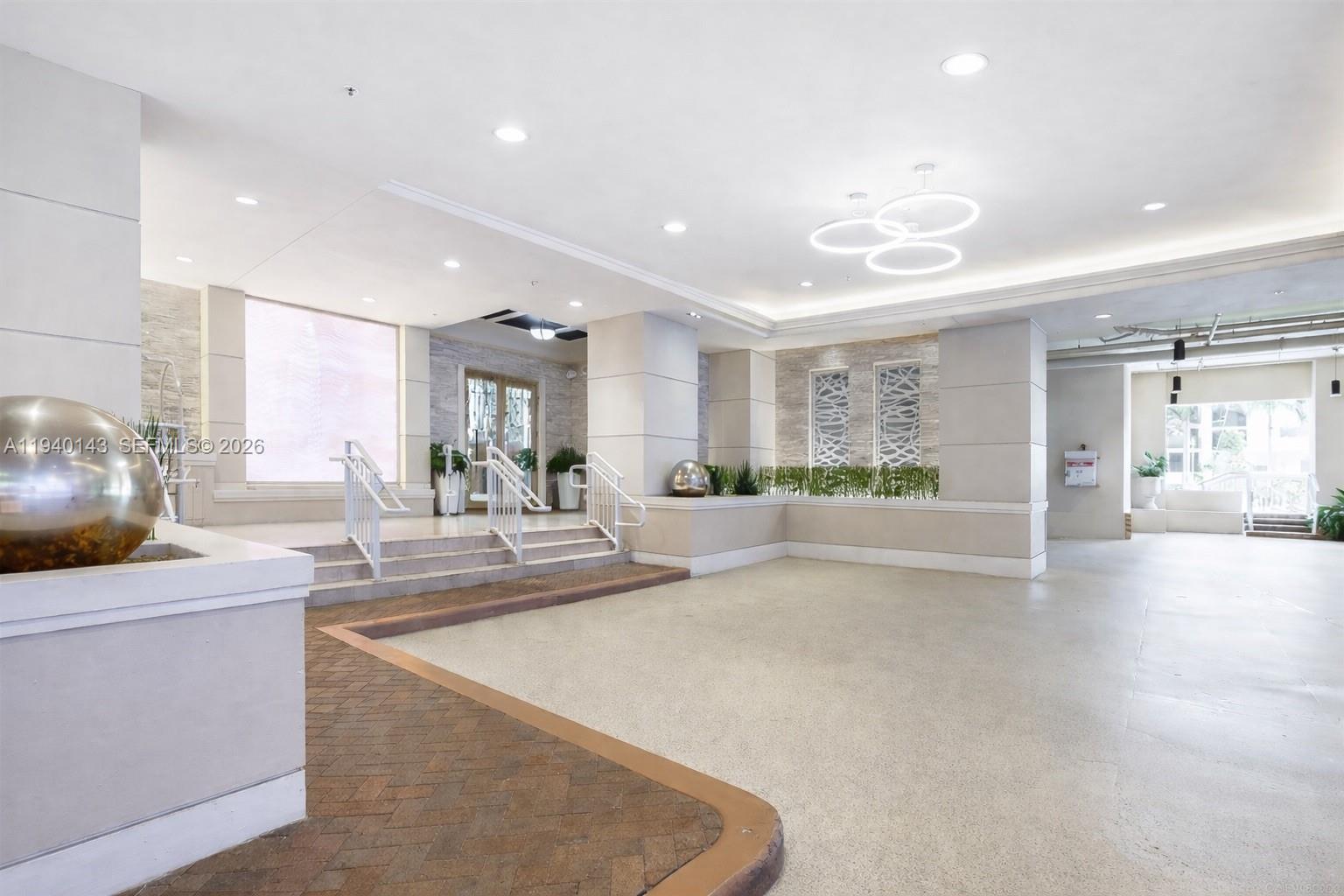 image St Tropez Sunny Isles24