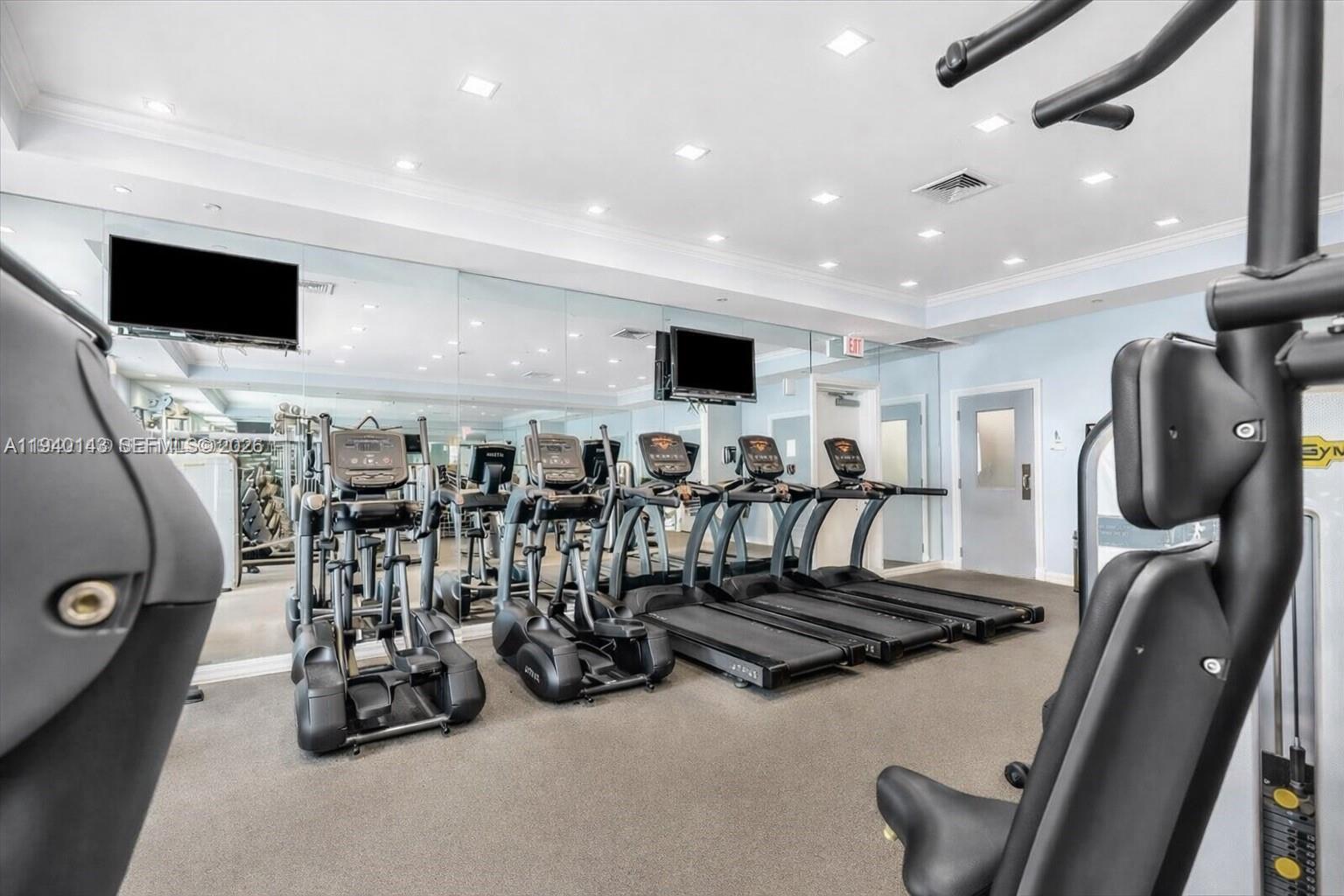 image St Tropez Sunny Isles27