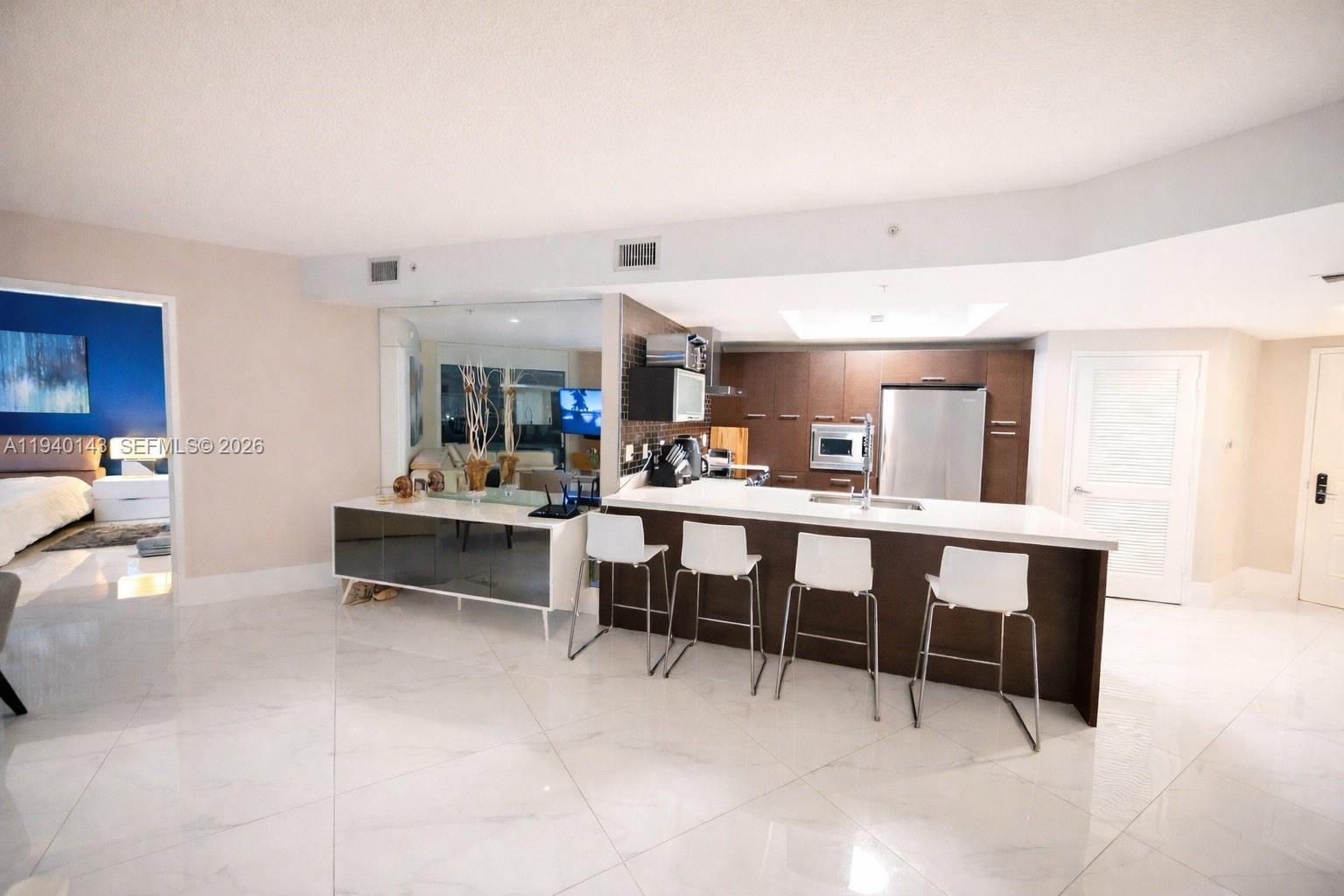 image St Tropez Sunny Isles8