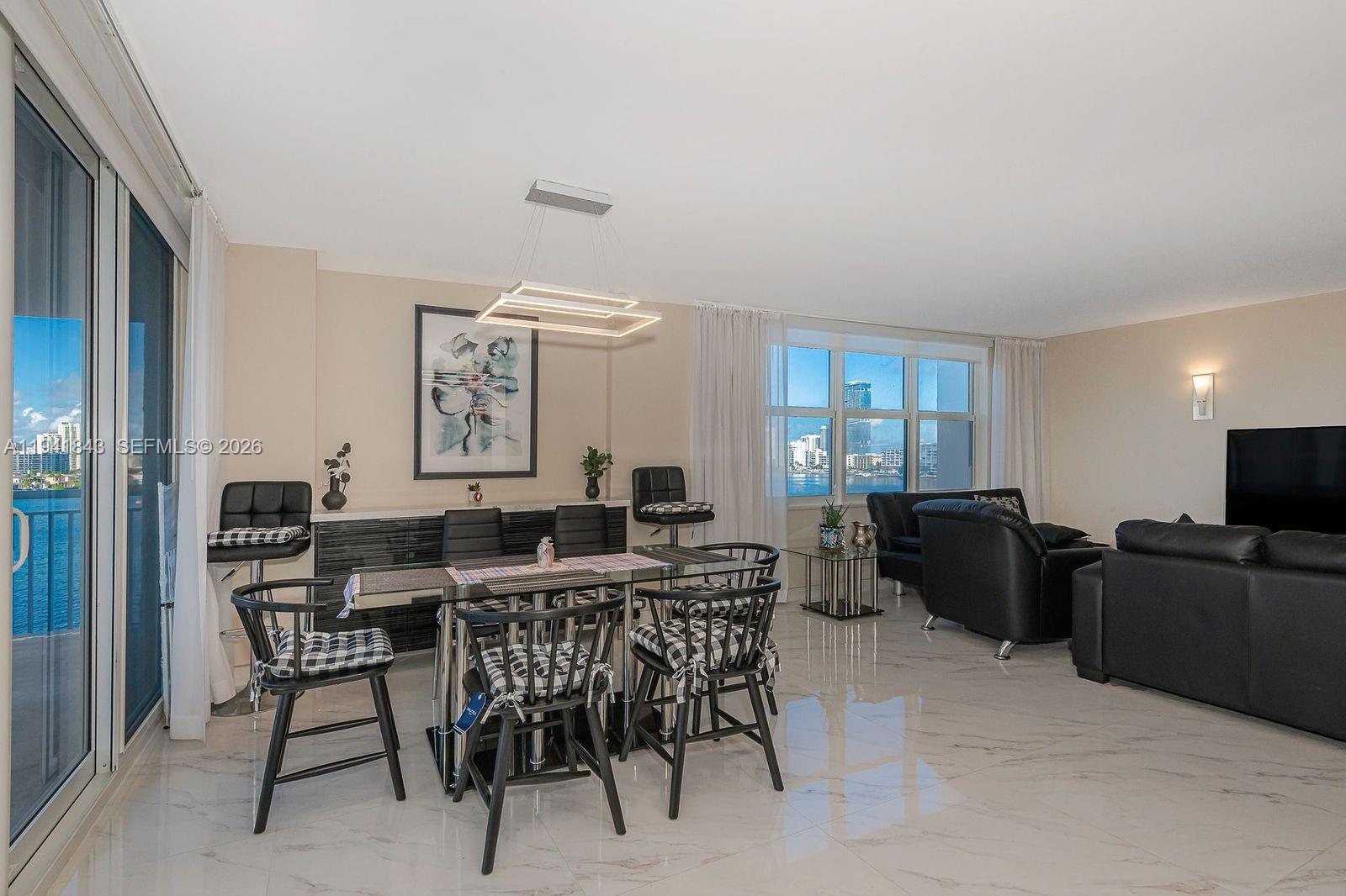 301 174th St #619 Sunny Isles Beach, FL 33160