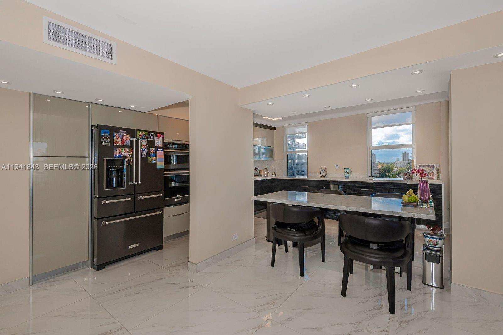 301 174th St #619 Sunny Isles Beach, FL 33160