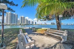 301 174th St #619 Sunny Isles Beach, FL 33160