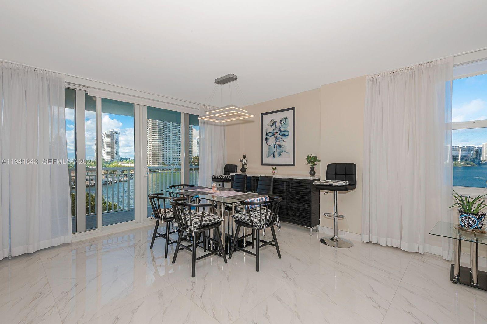 301 174th St #619 Sunny Isles Beach, FL 33160