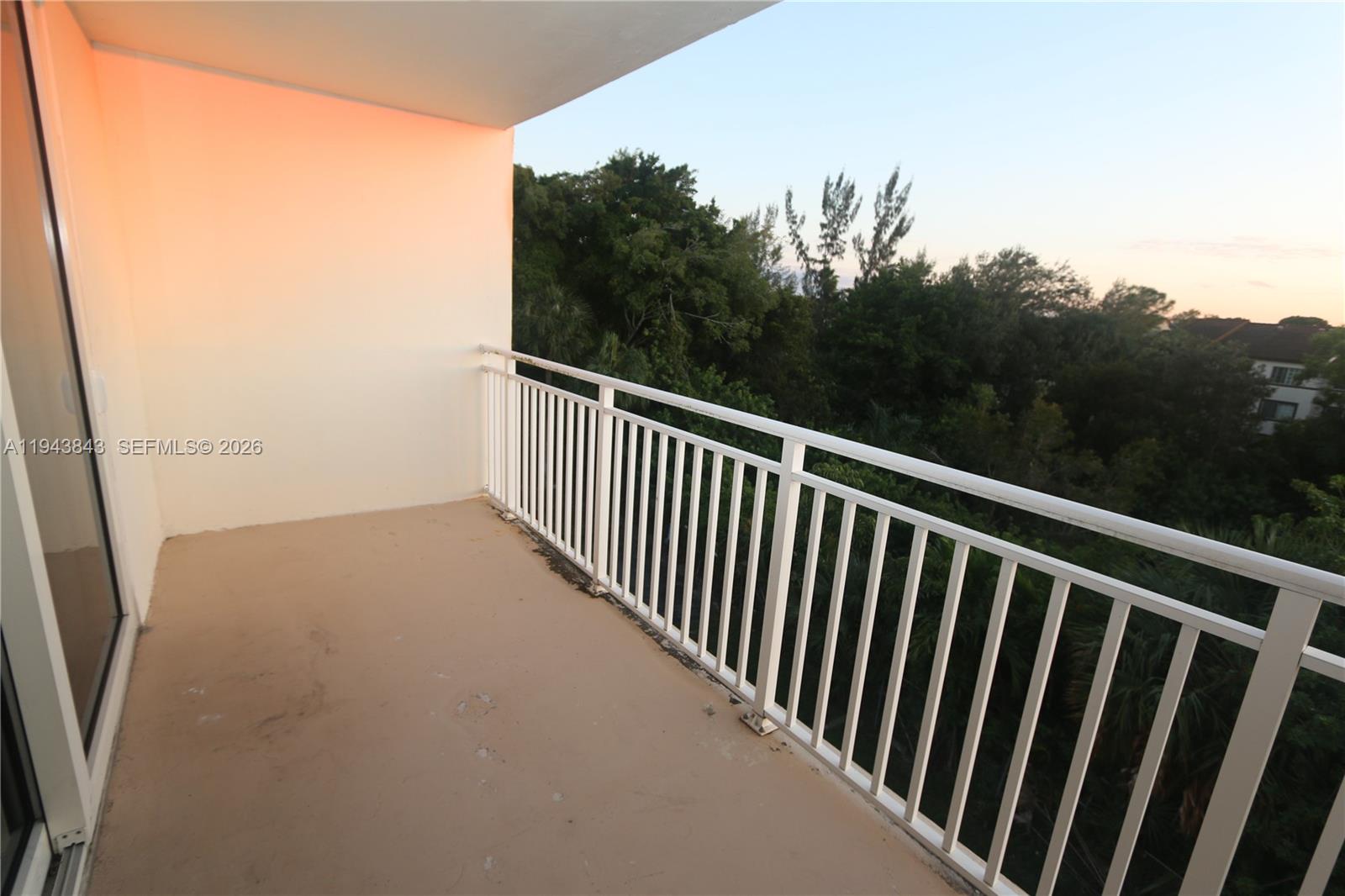 6940 NW Miami Gdns Dr #1-430 Hialeah, FL 33015