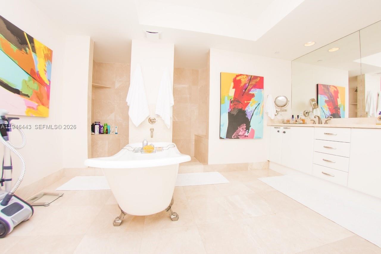 image The Peninsula Ii Condo15