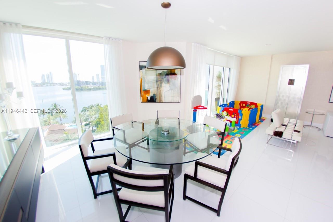 image The Peninsula Ii Condo3