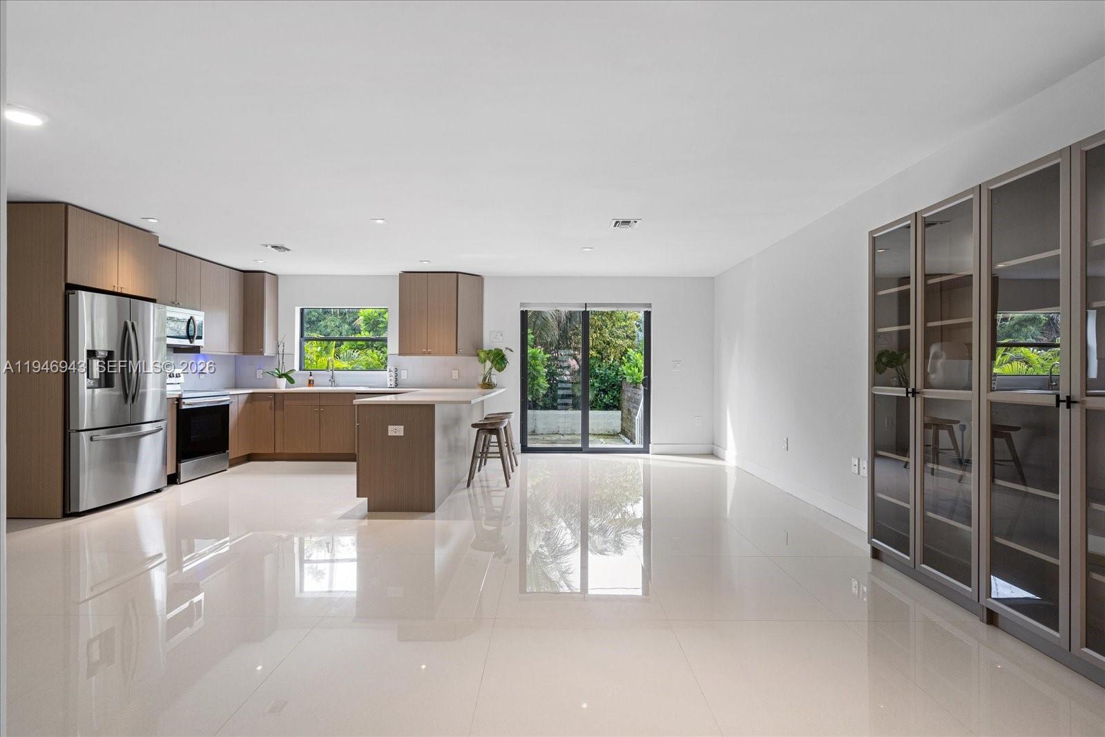 806 SW 29th St #806 Fort Lauderdale, FL 33315