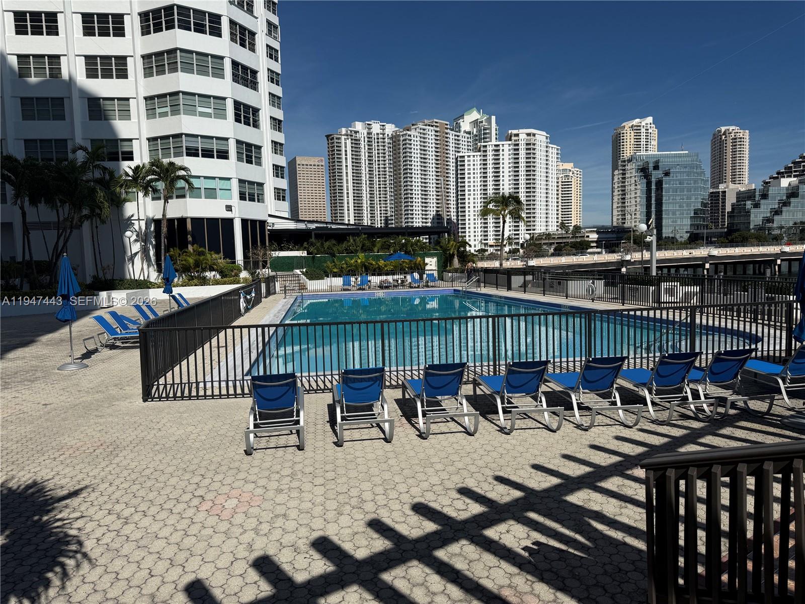 825 Brickell Bay Dr #449 Miami, FL 33131