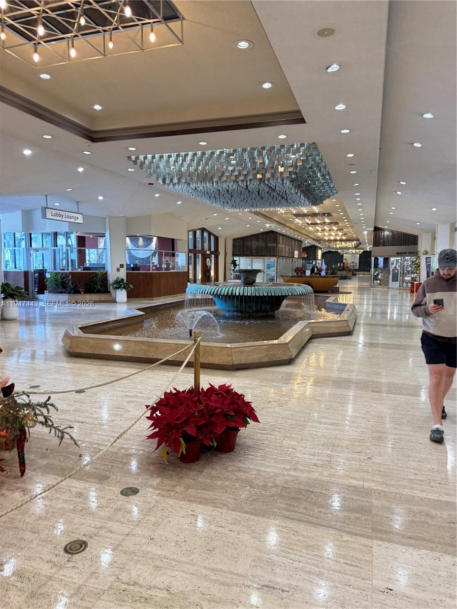 825 Brickell Bay Dr #449 Miami, FL 33131