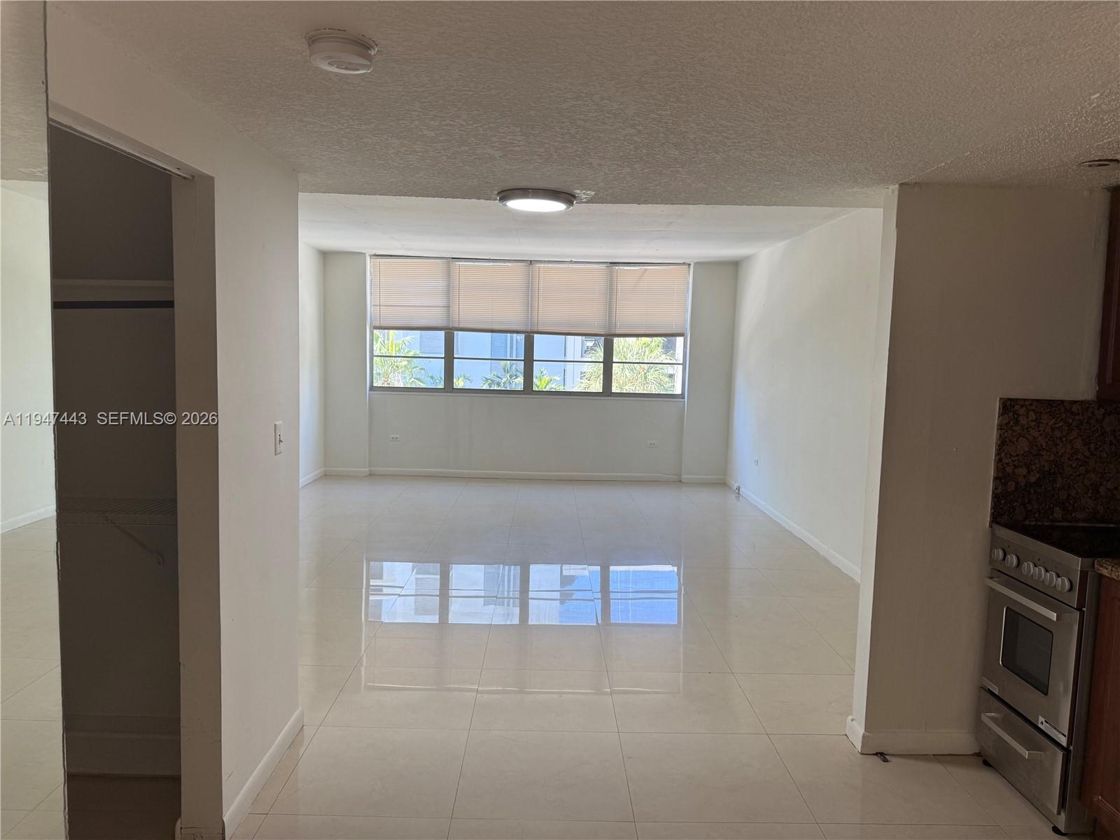 825 Brickell Bay Dr #449 Miami, FL 33131