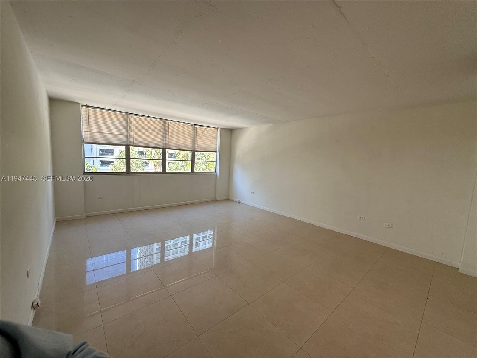 825 Brickell Bay Dr #449 Miami, FL 33131