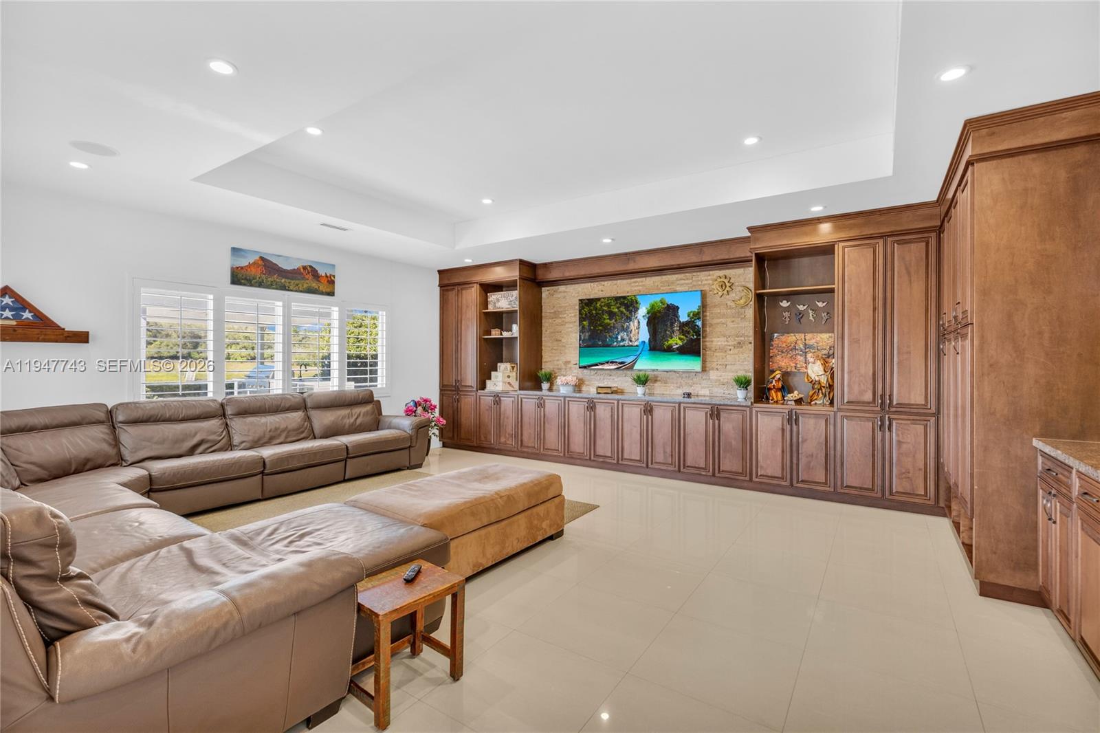 15560 NW 83rd Pl Miami Lakes, FL 33016