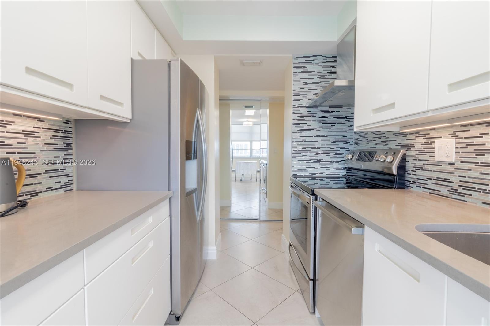 image Winston Towers 10013