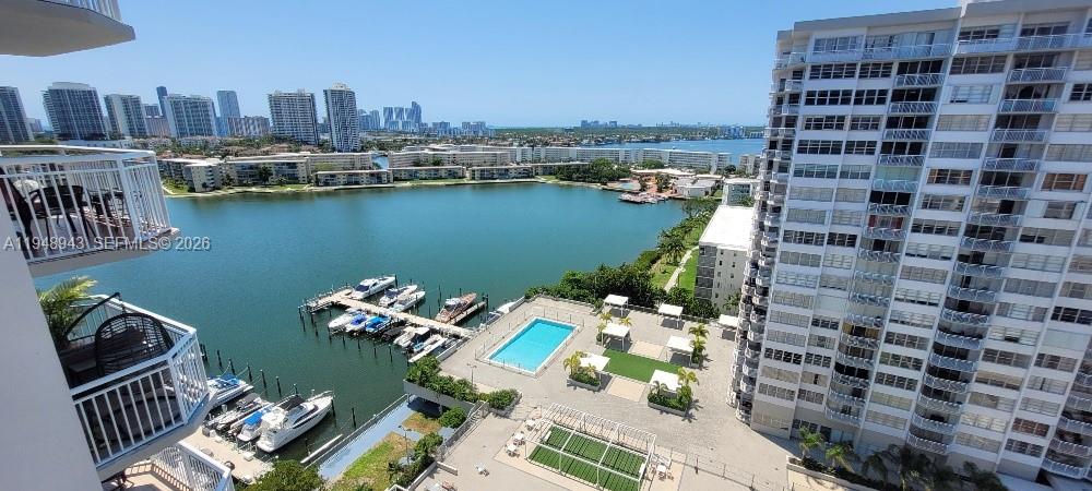 18071 Biscayne Blvd #1801